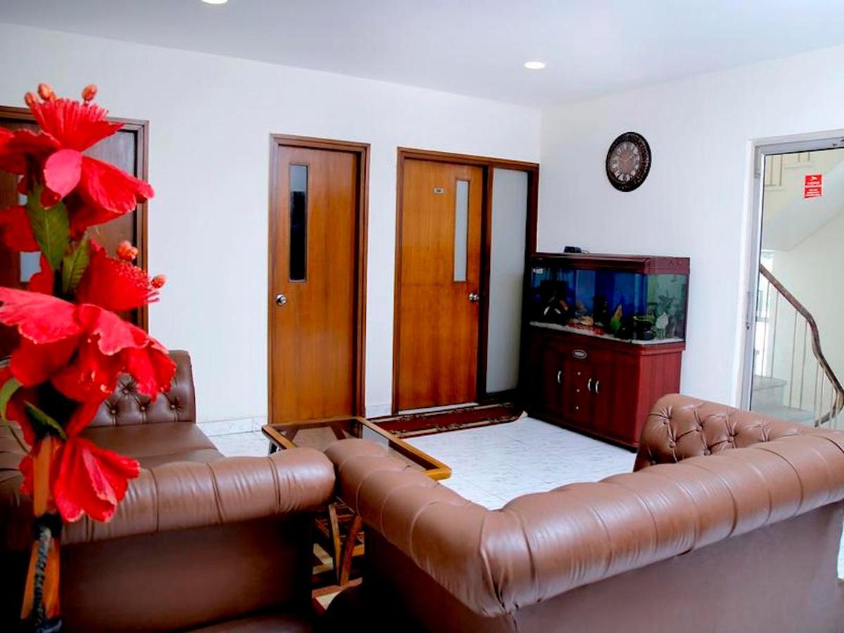 Maplewood Guest House, Neeti Bagh, New Delhiit is a Boutiqu Guest House - room 8 Extérieur photo