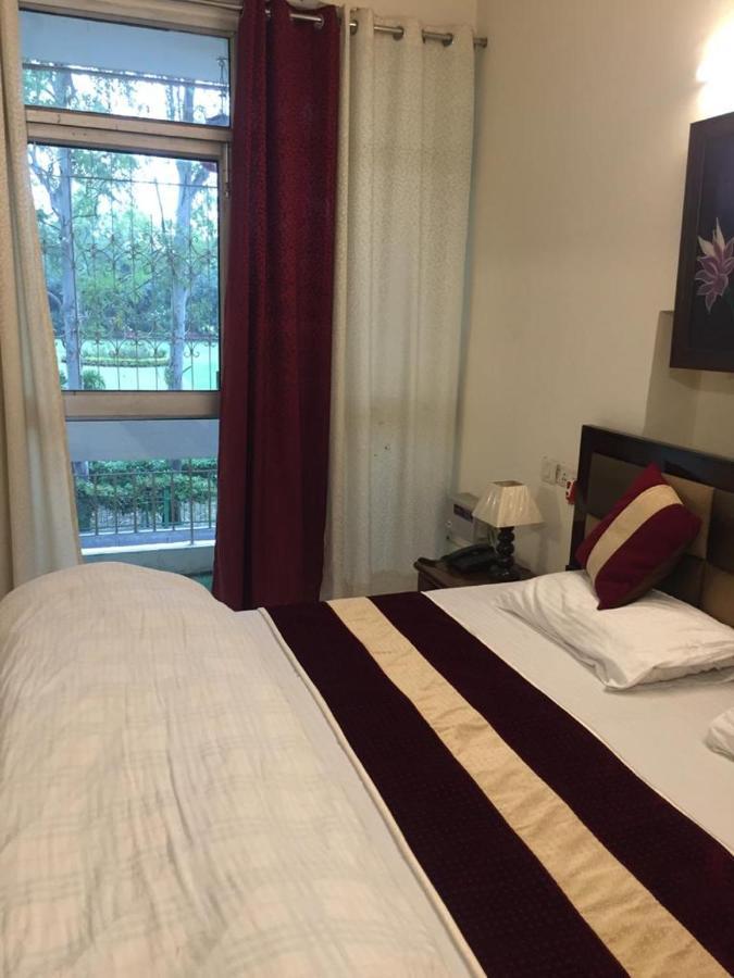 Maplewood Guest House, Neeti Bagh, New Delhiit is a Boutiqu Guest House - room 8 Extérieur photo