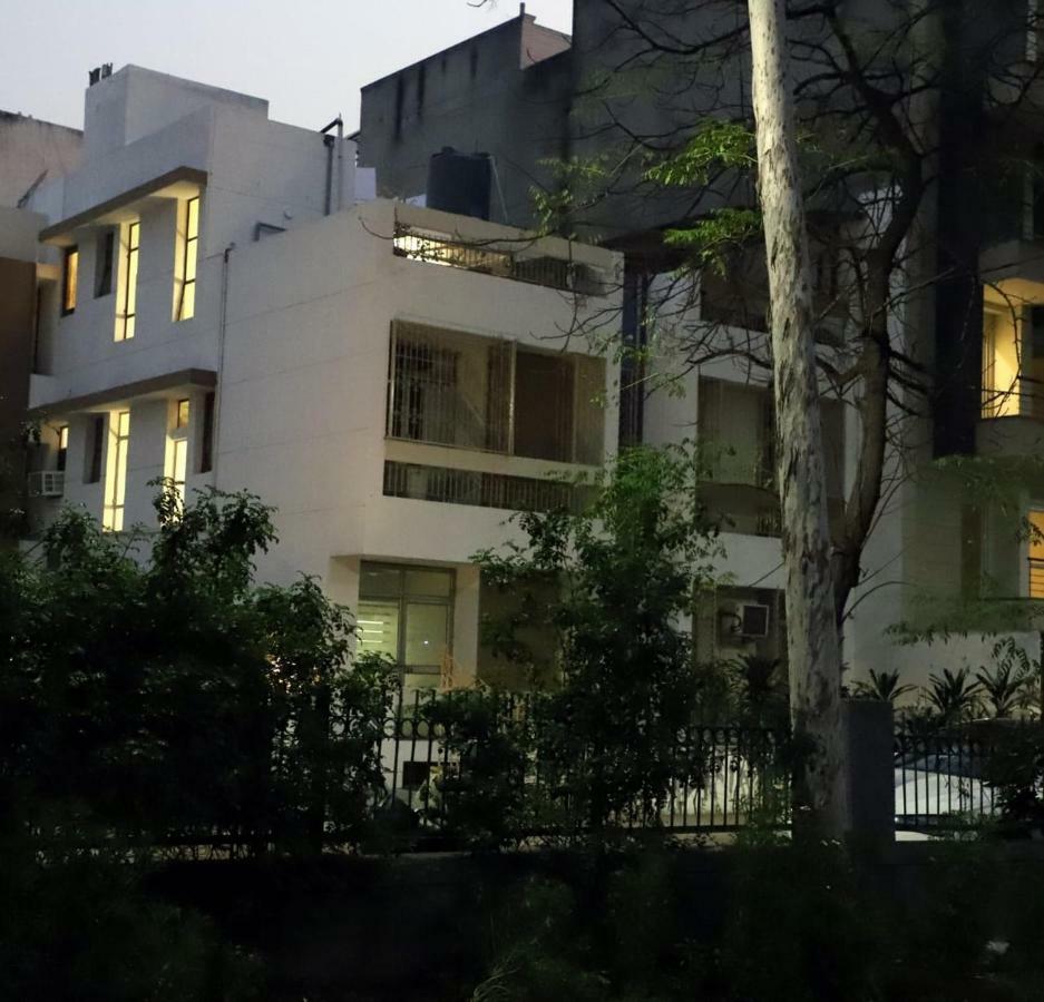 Maplewood Guest House, Neeti Bagh, New Delhiit is a Boutiqu Guest House - room 8 Extérieur photo