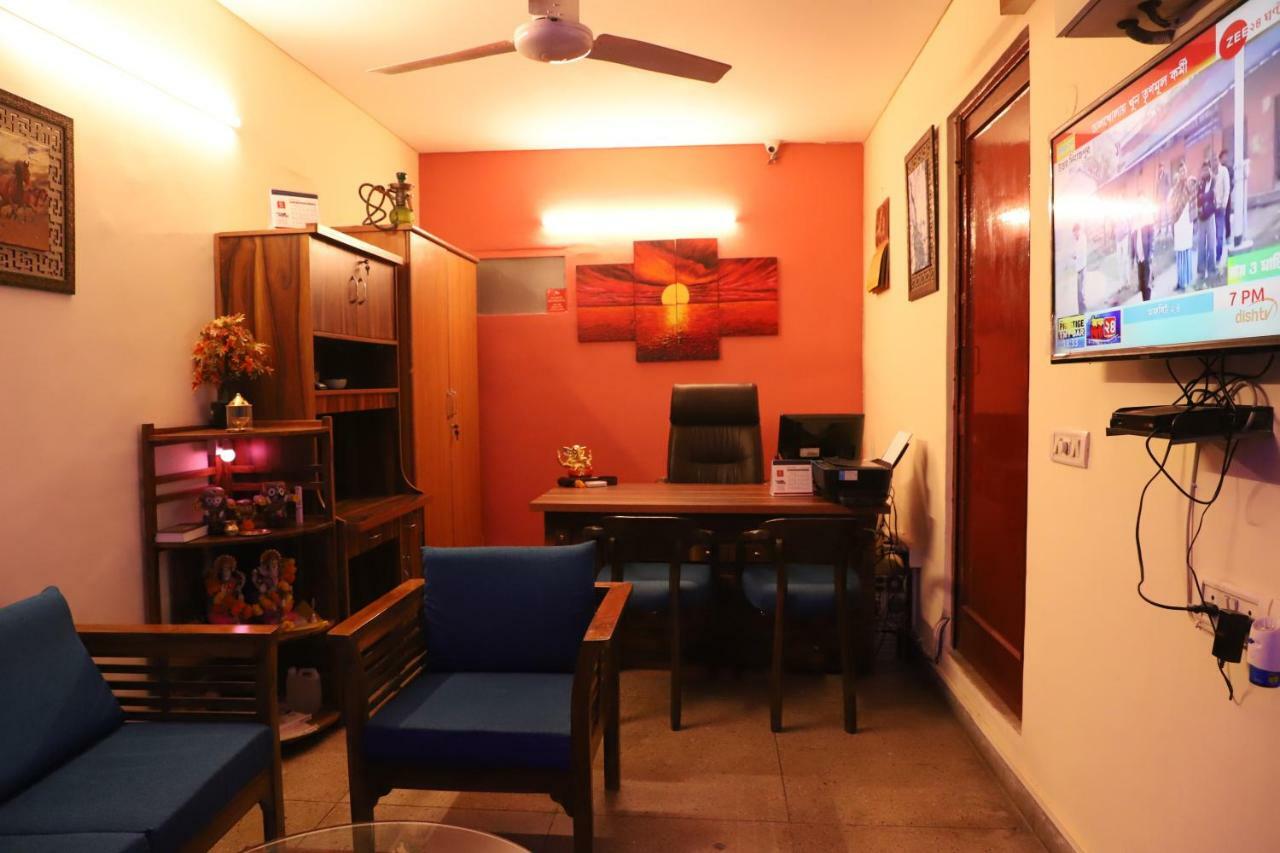 Maplewood Guest House, Neeti Bagh, New Delhiit is a Boutiqu Guest House - room 8 Extérieur photo
