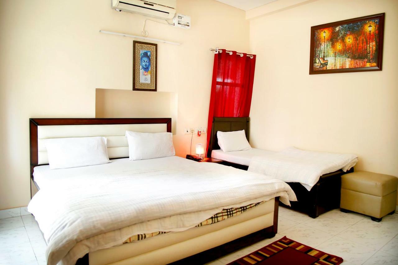 Maplewood Guest House, Neeti Bagh, New Delhiit is a Boutiqu Guest House - room 8 Extérieur photo