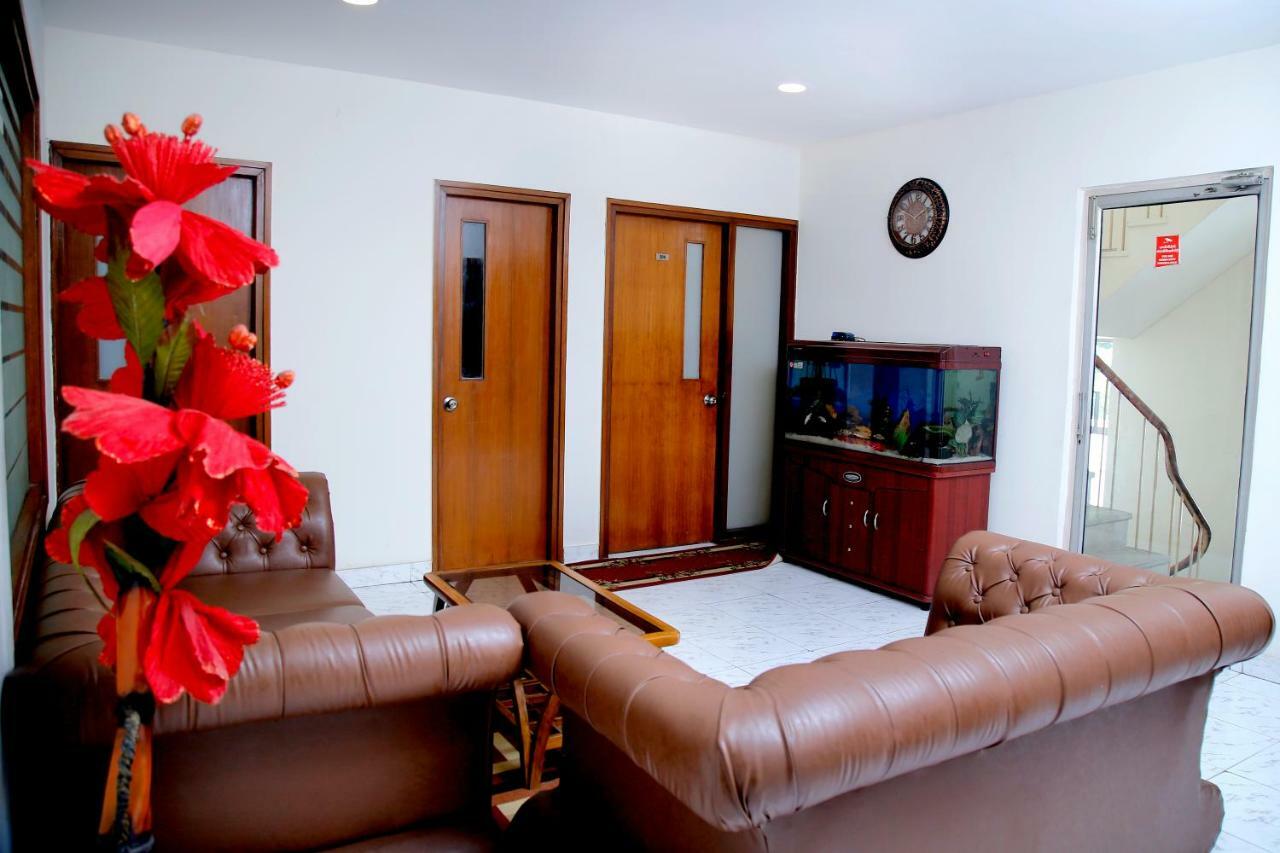 Maplewood Guest House, Neeti Bagh, New Delhiit is a Boutiqu Guest House - room 8 Extérieur photo